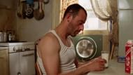 Both Jean Reno and Natalie Portman deliver captivating performances in this movie (Image via Columbia Pictures)